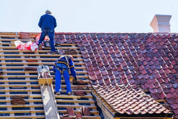 Skilled Roofers in Silver Spring MD for Modern Roofing Systems