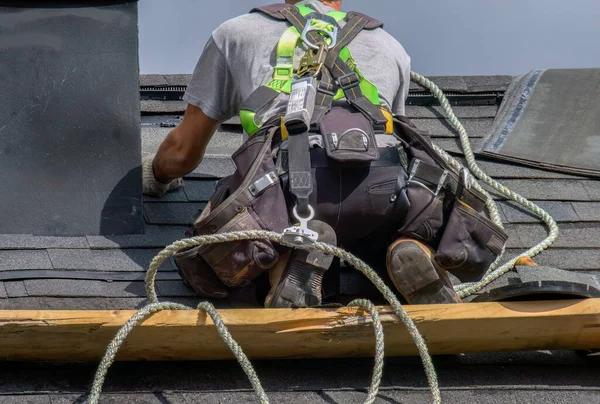 Best Roofing Contractor Near Me for Residential and Commercial Projects