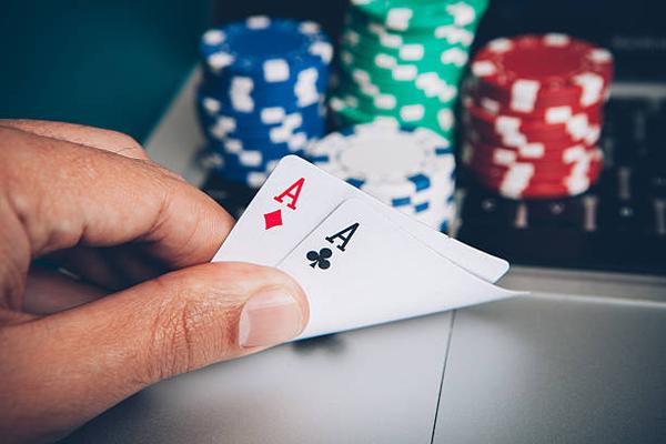 Looking at Different Game Collections on a Singapore online casino